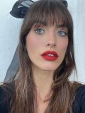 Everyday French Girl Makeup Louisefollain 120x160 