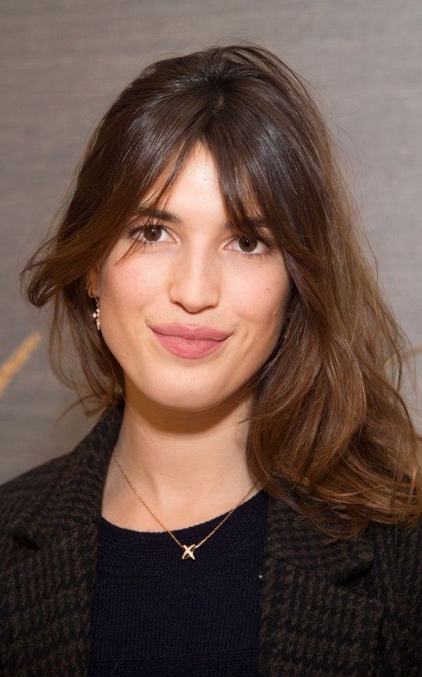 7 Popular French Hair Colors Parisians Always Choose 2024