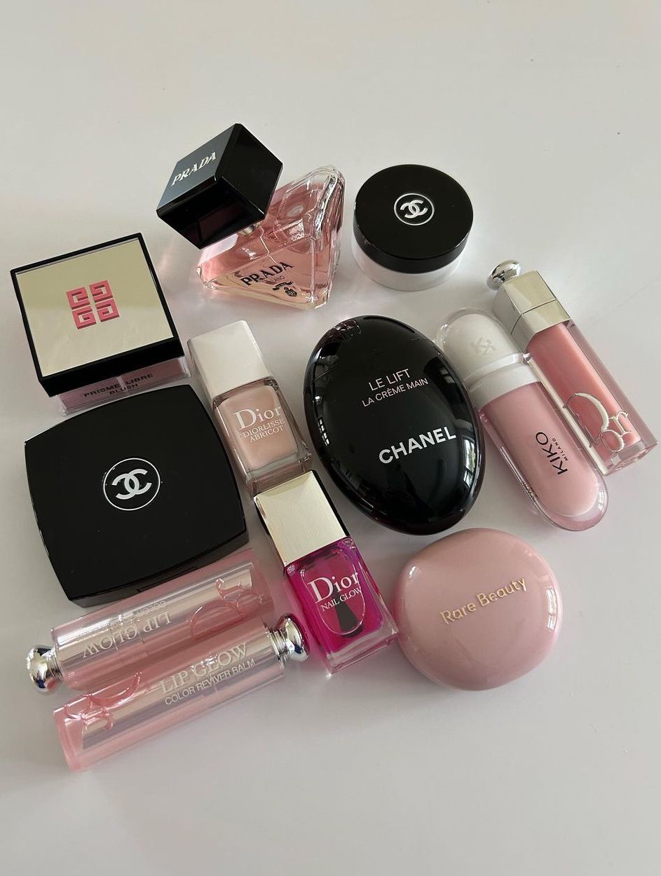 Chanel vs Dior beauty carrieanne_