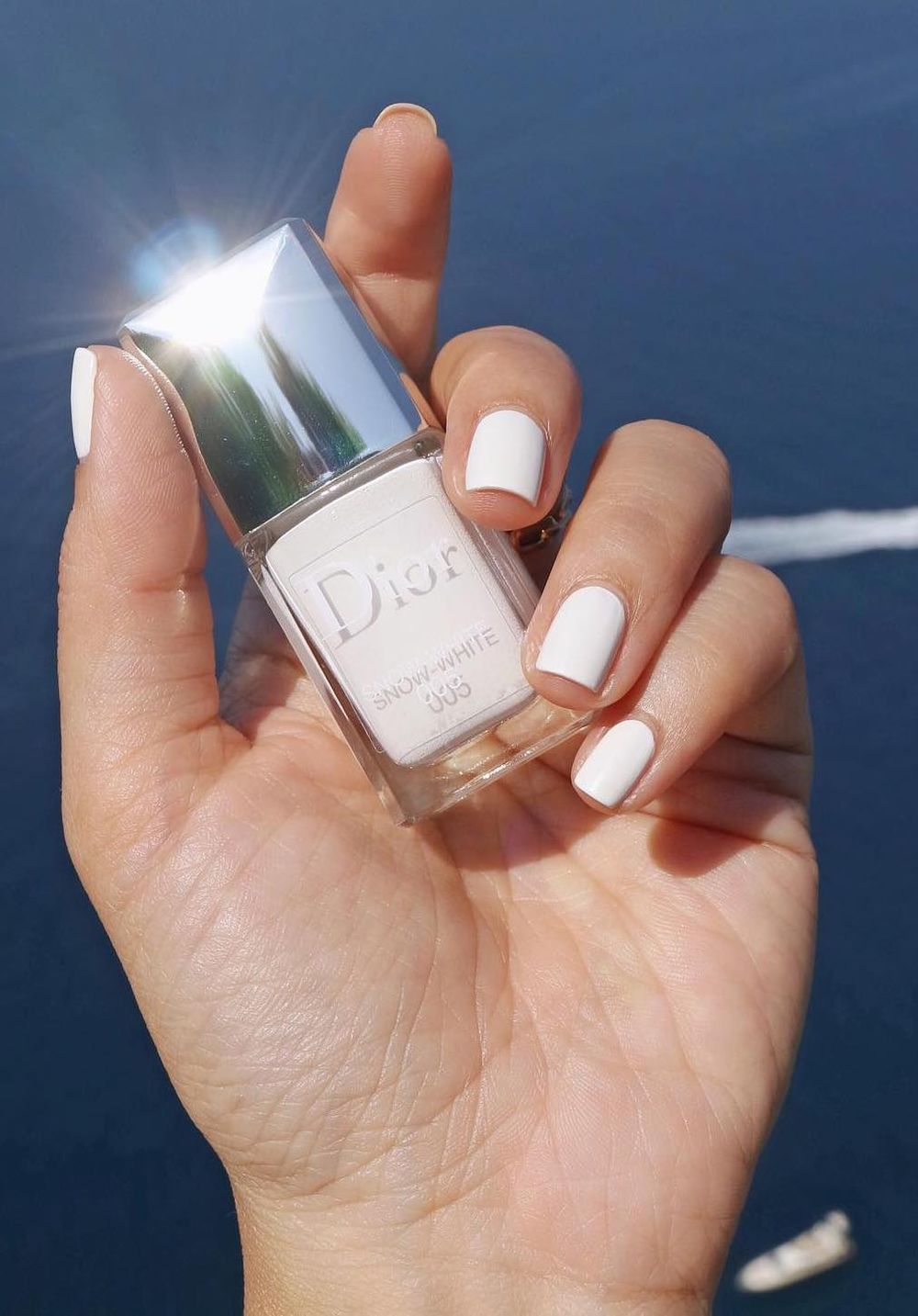 Dior nail polish colors Snow-White