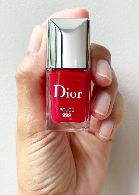 Dior red nail polish Rouge 999 virginiedarbon