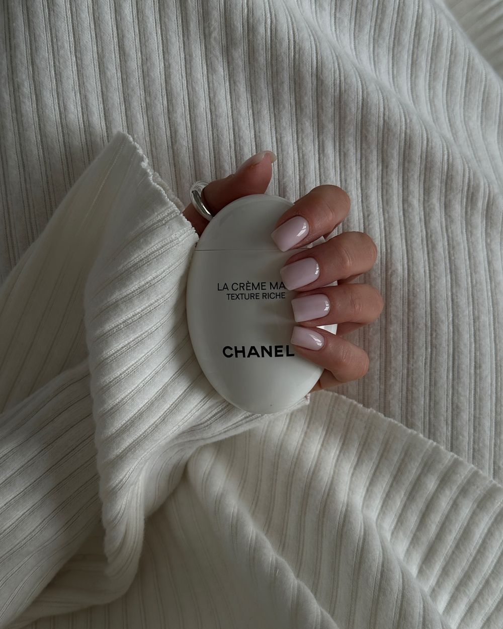 Chanel hand cream review aniawela
