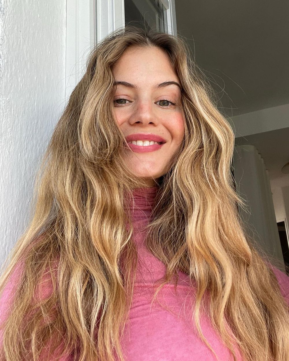 French wavy hairstyles long parysatis