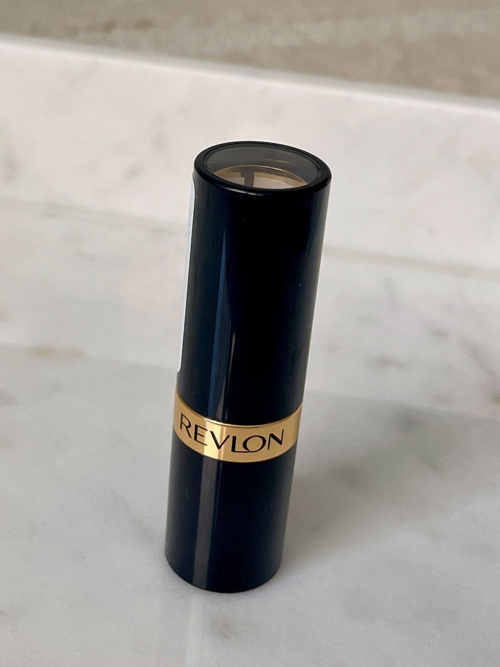 Revlon Super Lustrous Lipstick 477 Black Cherry IMG_3796