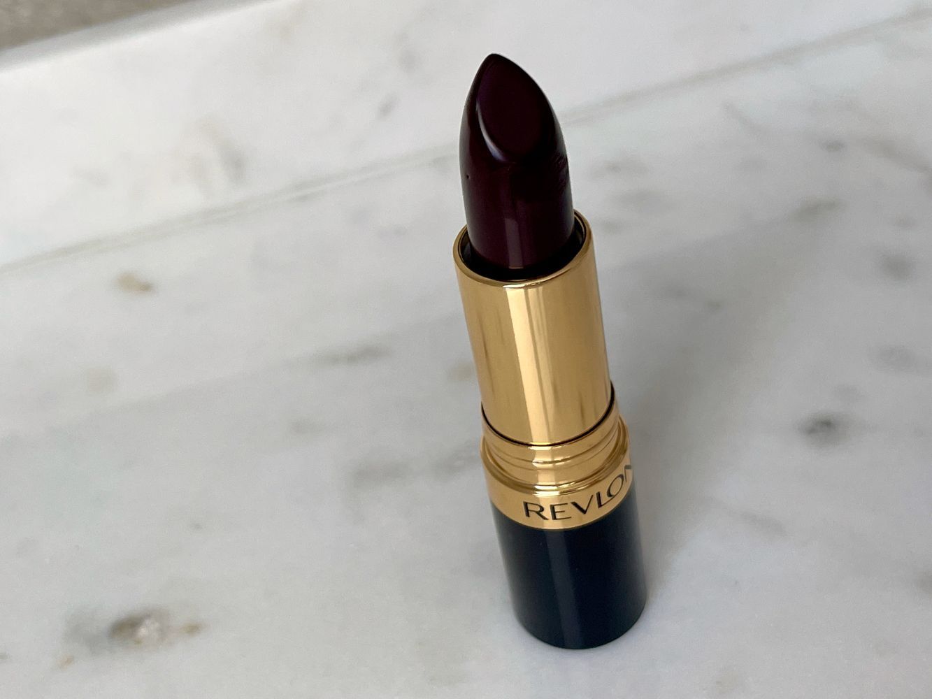Revlon Super Lustrous Lipstick 477 Black Cherry IMG_3801