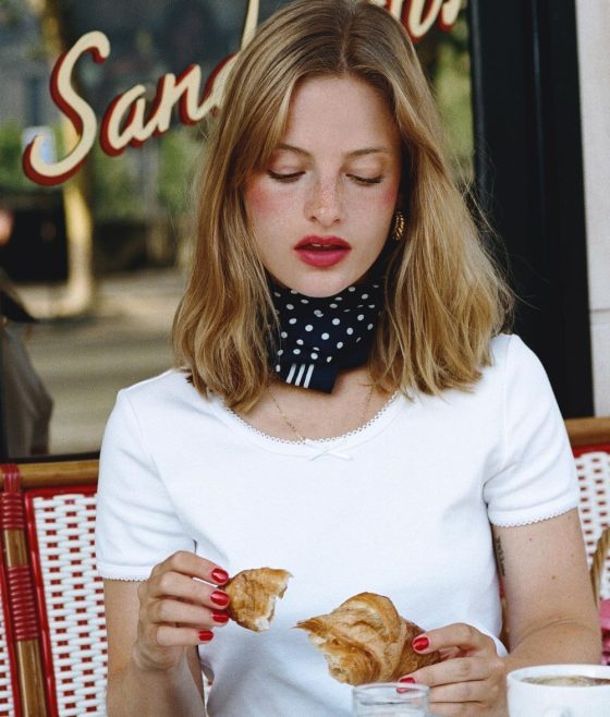 typical french girl look camilleyolaine