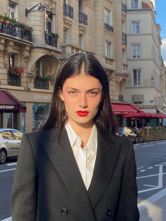 French eyebrow shaping zoiamossour